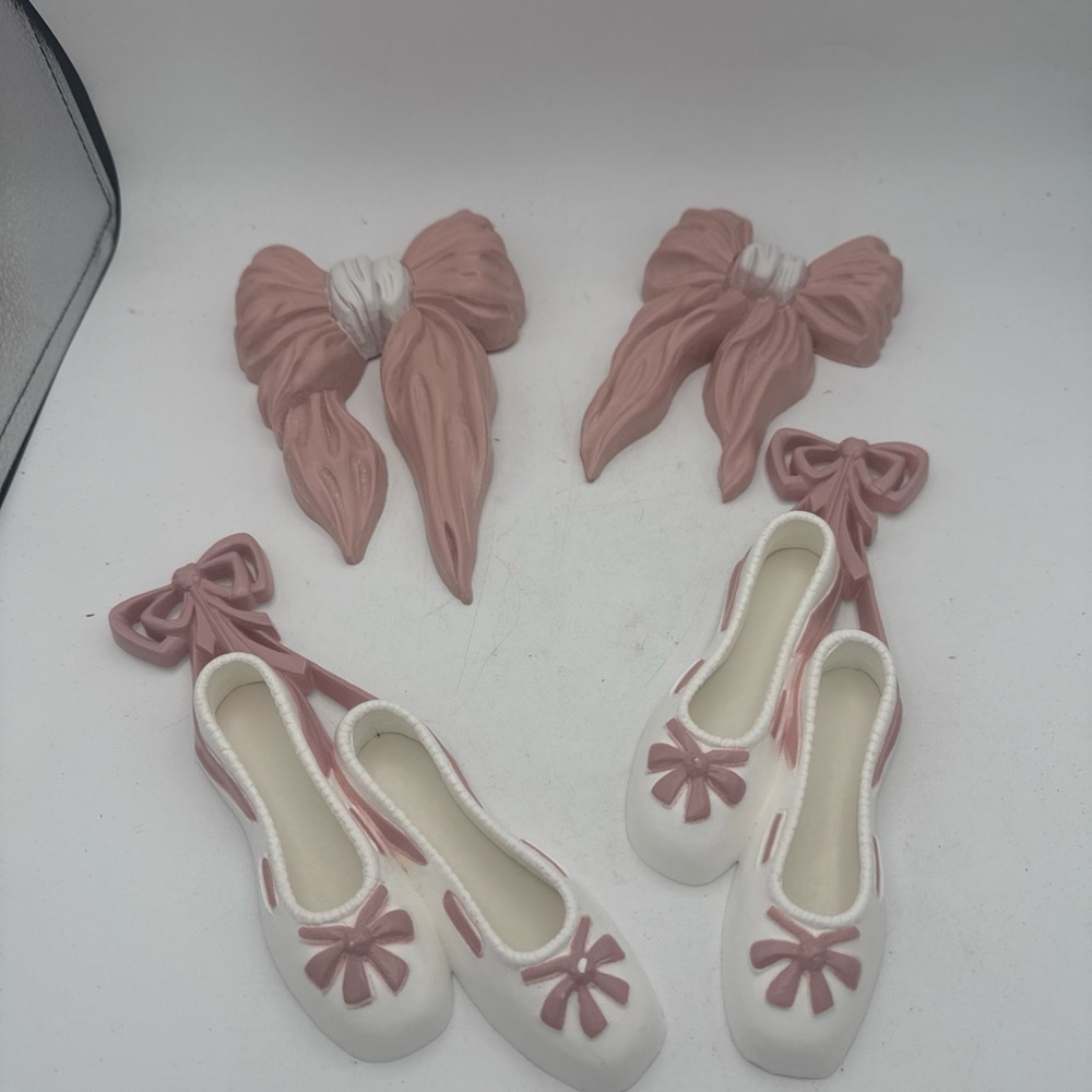 VTG HOMCO pink Bows And Ballet Ballerina Slippers plastic Wall Decor plaques
